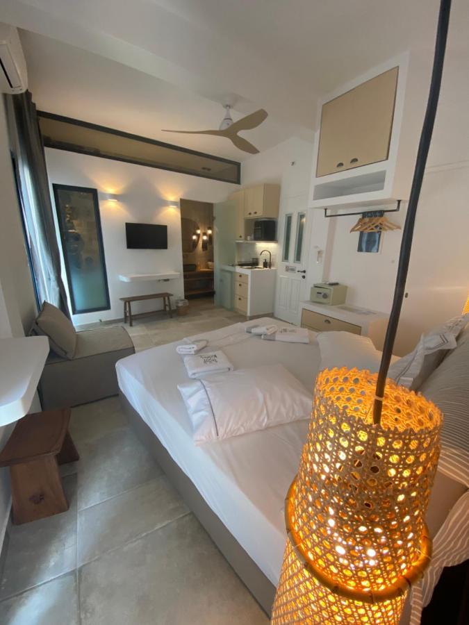 Kores Of Poros Poros Town Ngoại thất bức ảnh